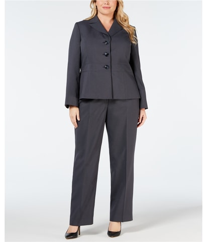 Notch Collar Three Button Blazer Jacket