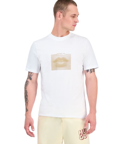 Lips Graphic T-Shirt