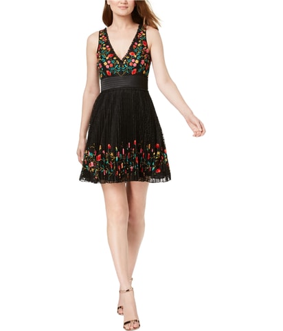 Embroidered Lace A-line Dress