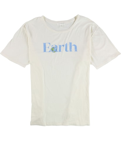 Earth Graphic T-Shirt