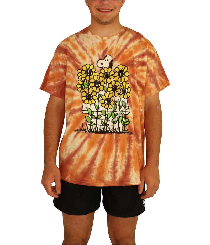 Junk Food Mens Snoopy Flowers Graphic T-Shirt