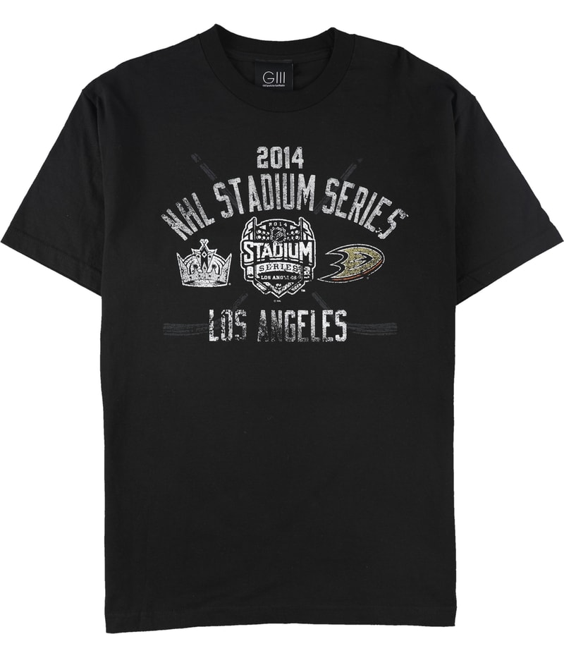 G-III Sports Mens 2014 NHL Stadium Series Graphic T-Shirt