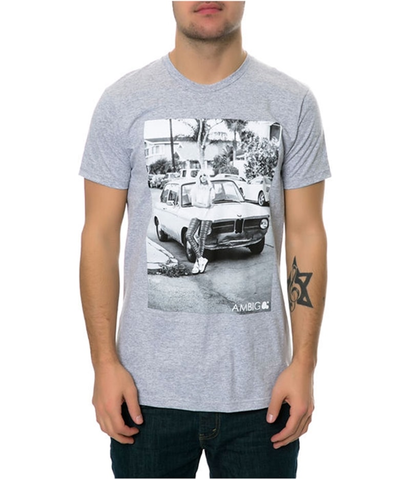 AMBIG Mens The Trusted Photo Graphic T-Shirt