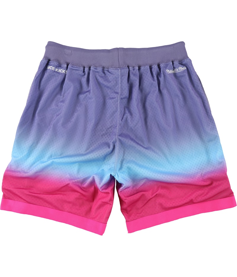 Mitchell & Ness Mens Nice Kicks Athletic Workout Shorts, view 2