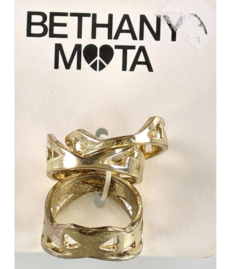 Aeropostale Womens Gold 3 Fashion Ring